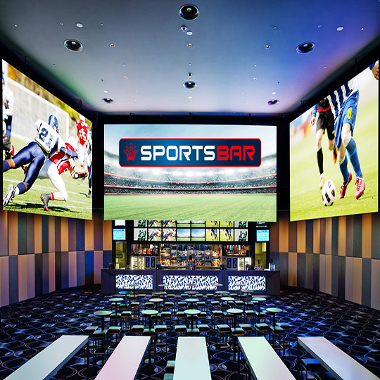 FS Plus case in sport bar，London，UK