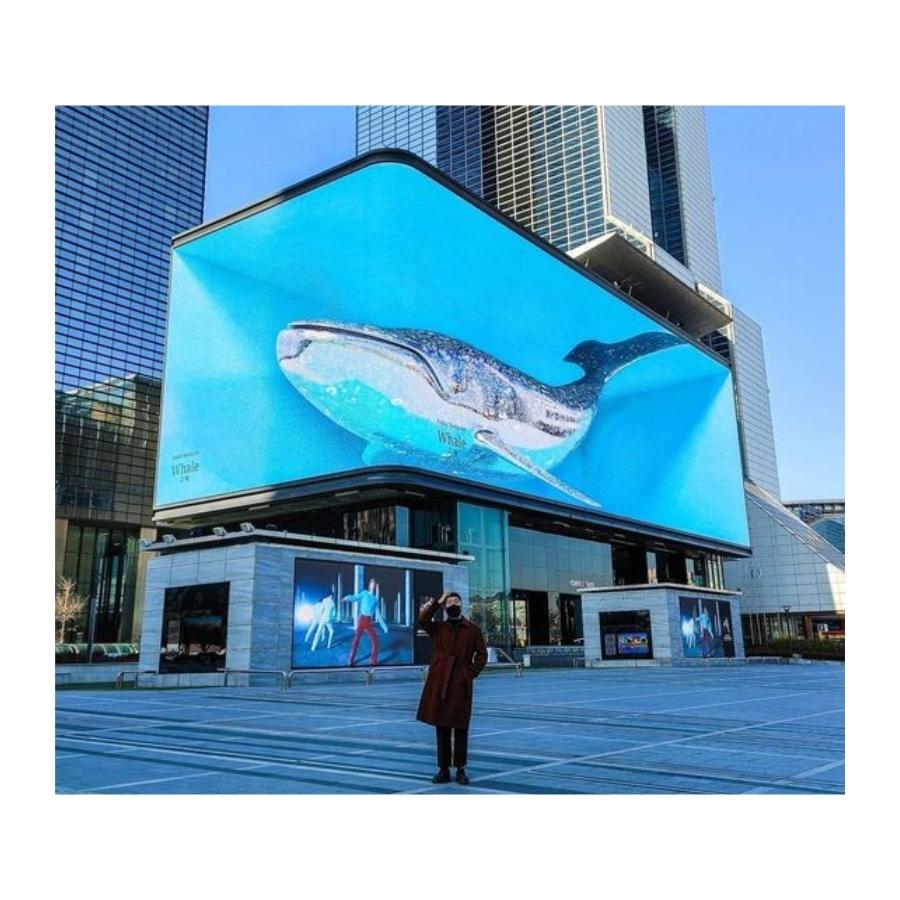 FC Pro case in outdoor building in Cape Town, South Africa. 3