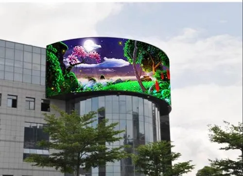 FC Pro Case In Outdoor High-rise,Bath, UK 3