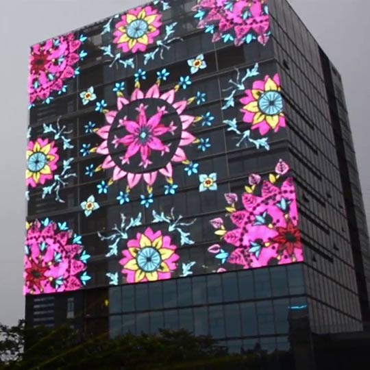 G Case In Shopping Mall In Beijing, China