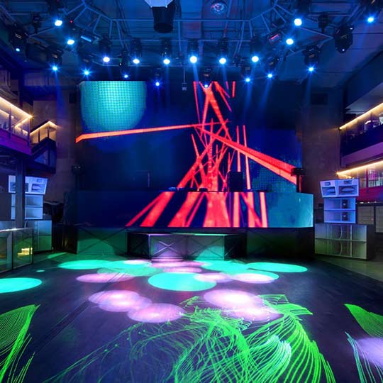  R5 Plus Case In indoor venue in Spain, Europe 1