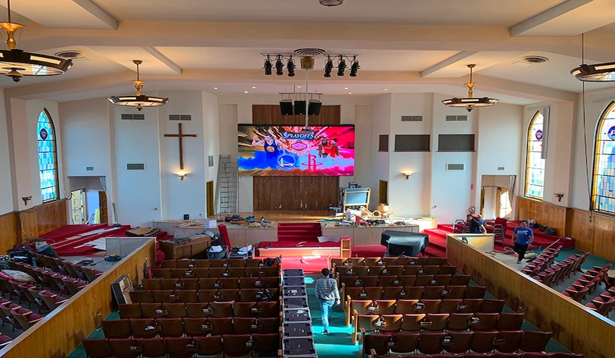 FS LED Case In Church, London, UK 2