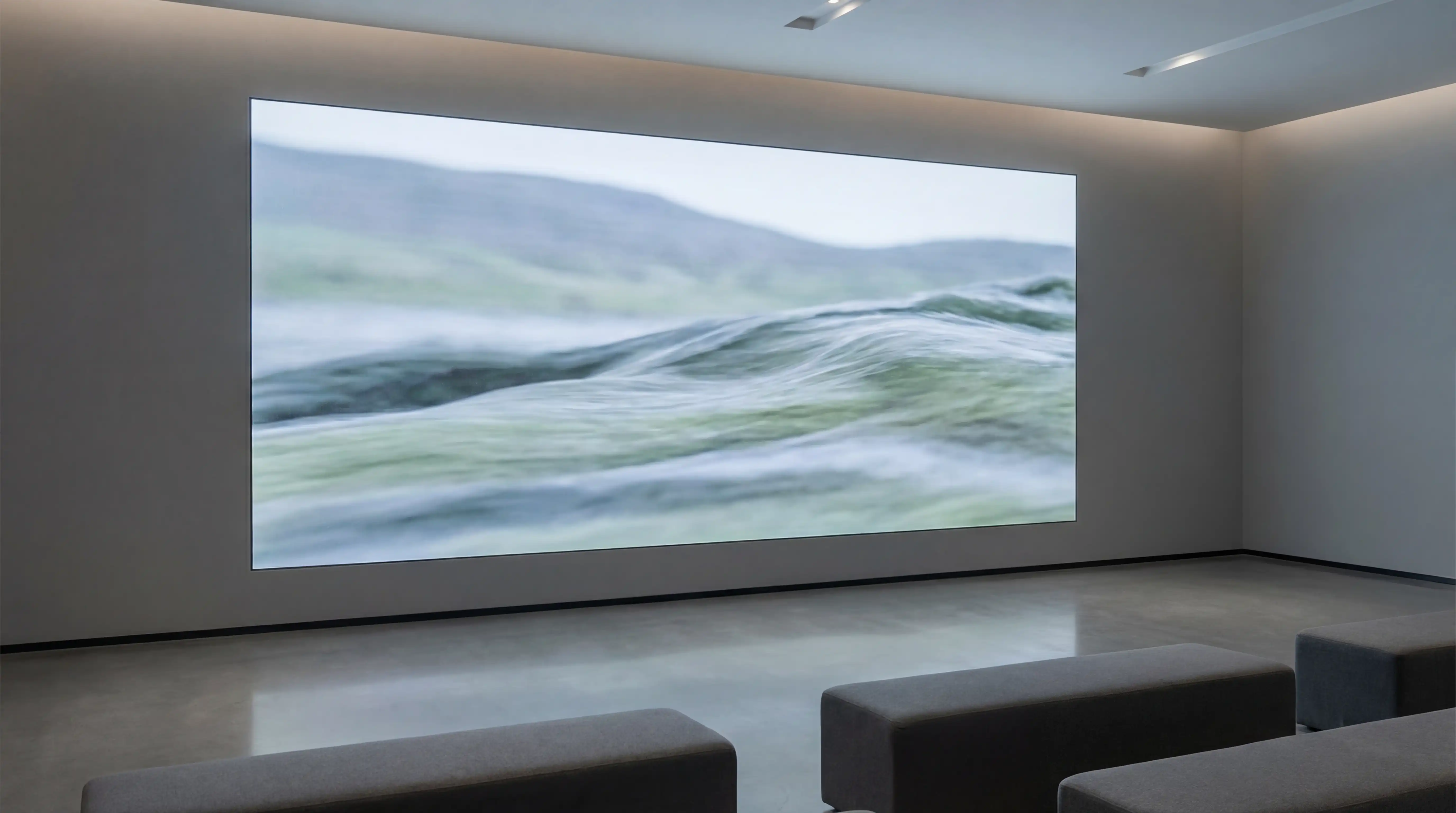 R5 Series - Fixed installation LED display for stable long-term operation