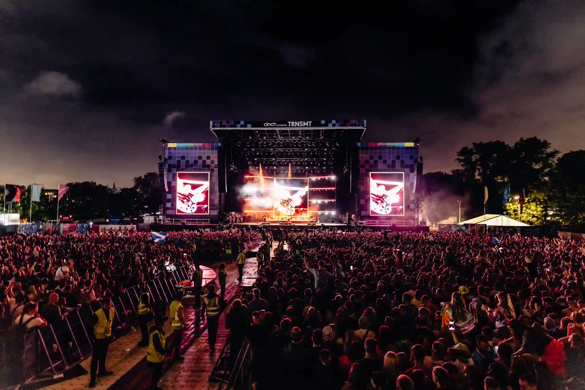 Enbon Best Outdoor Stage Solution | Enbon display screen 3